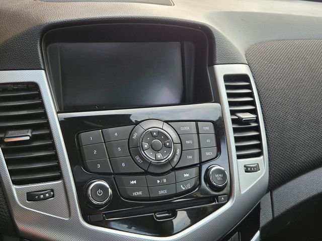 Used 2014 Red Chevrolet LTZ image 17
