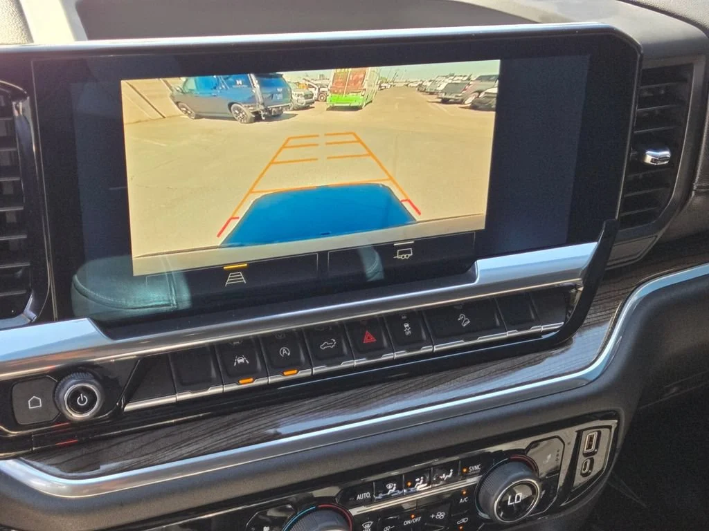 Used 2022 Northsky Blue Metallic Chevrolet RST image 21