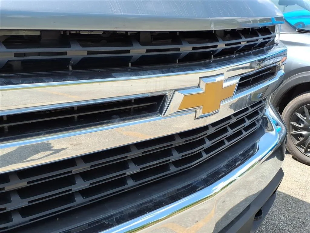 Used 2019 Satin Steel Metallic Chevrolet LT image 5