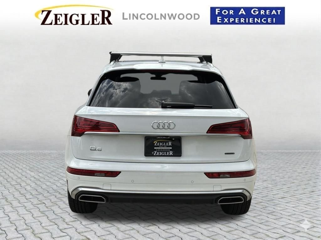 Used 2024  Audi 45 S line Premium image 5