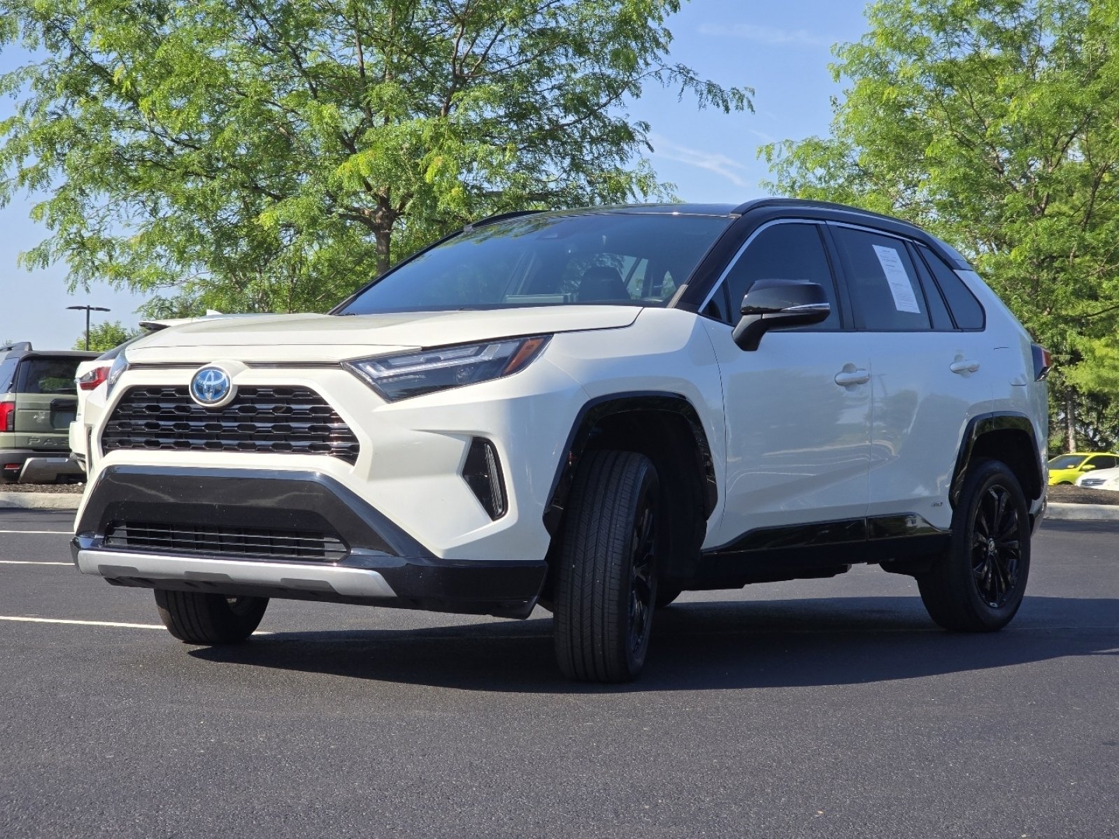 Used 2022 Midnight Black Metallic Toyota XSE image 14