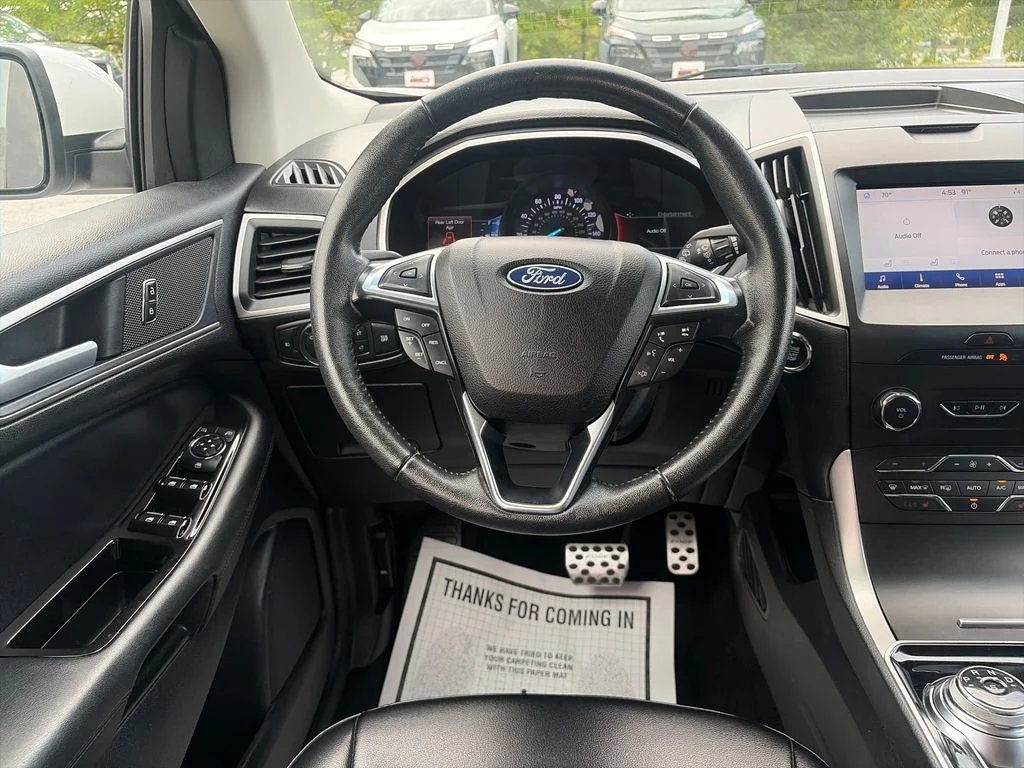 Used 2020 Oxford White Ford SEL image 14