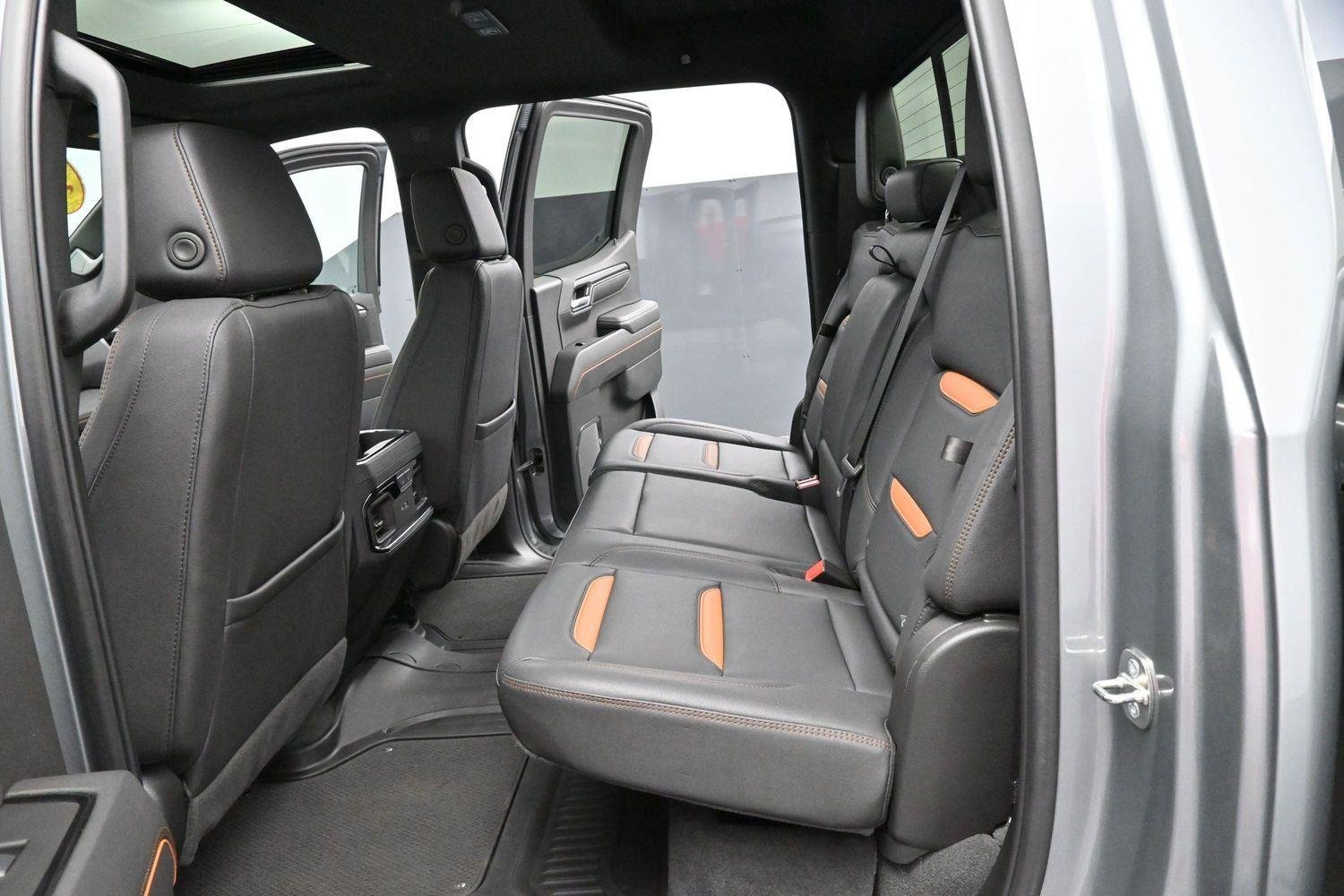 Used 2024 Sterling Metallic GMC AT4 image 29