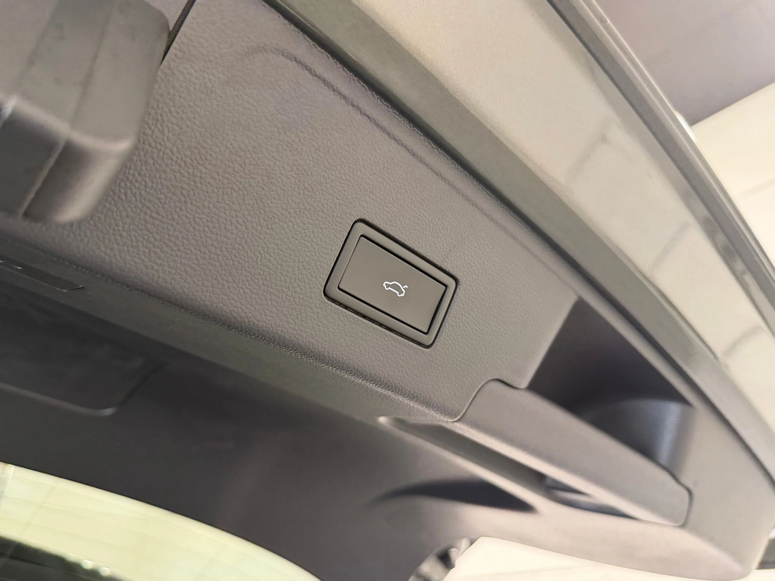 New 2026  Volkswagen 2.0T SEL Premium R-Line image 26