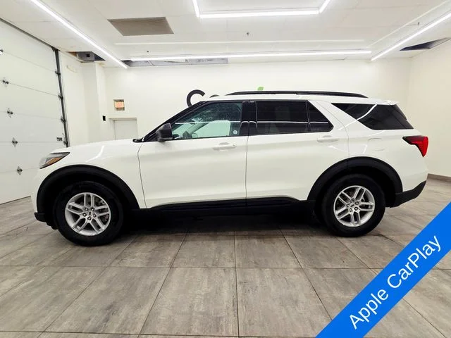 New 2026 Star White Metallic Tri-Coat Ford Active image 2