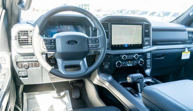 New 2026 Avalanche Ford XLT image 9