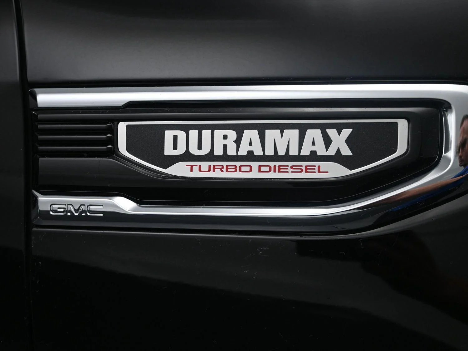 Used 2023 Onyx Black GMC Denali image 6