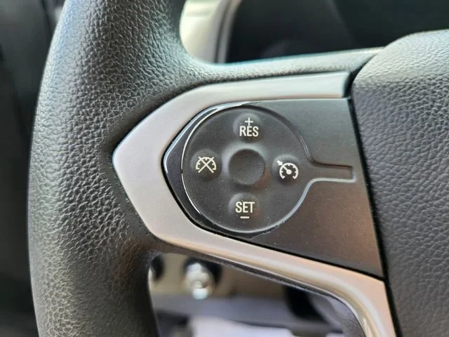 Used 2022 Summit White Chevrolet WT image 32