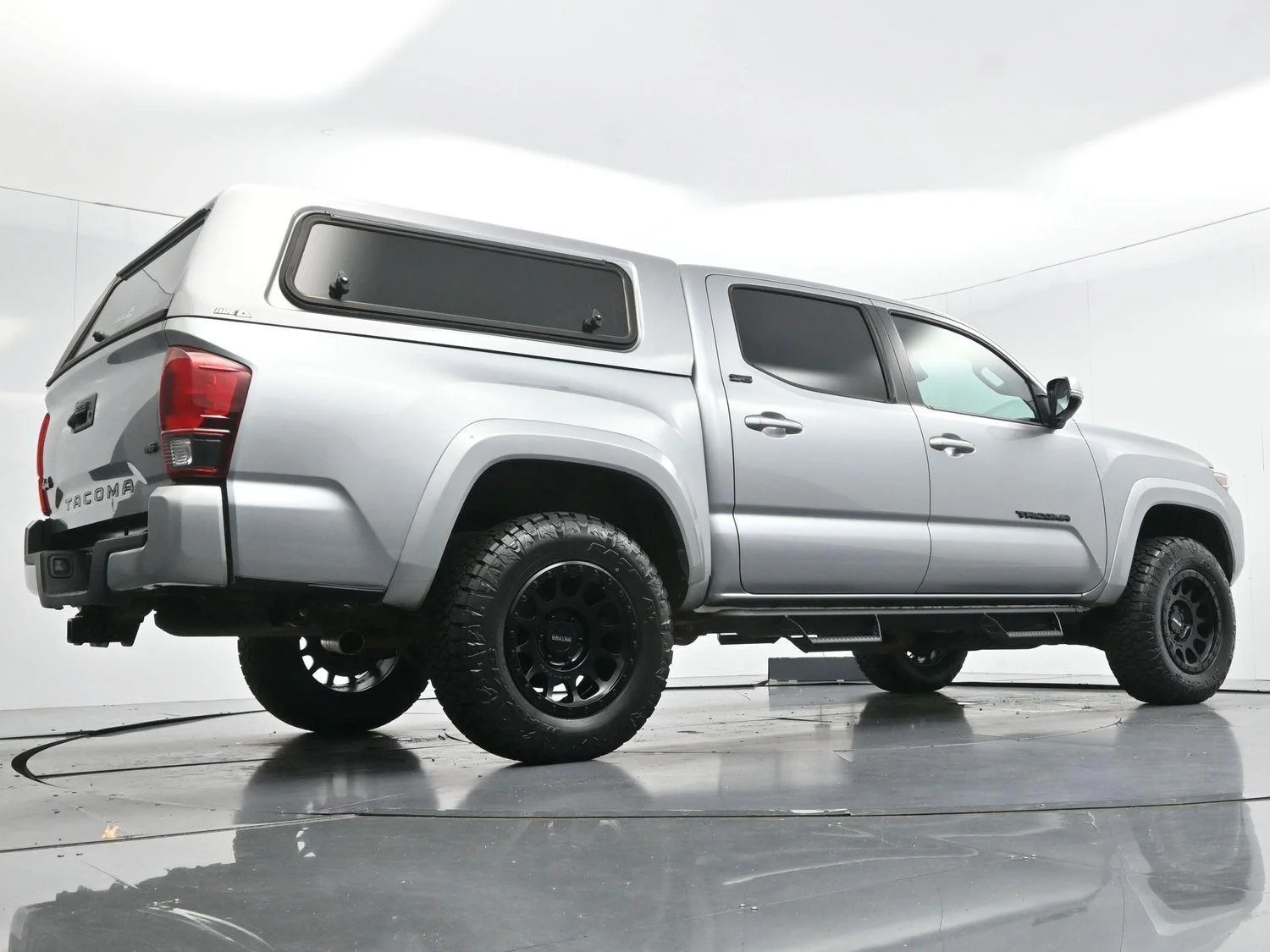 Used 2023 Celestial Silver Metallic Toyota SR5 V6 image 47