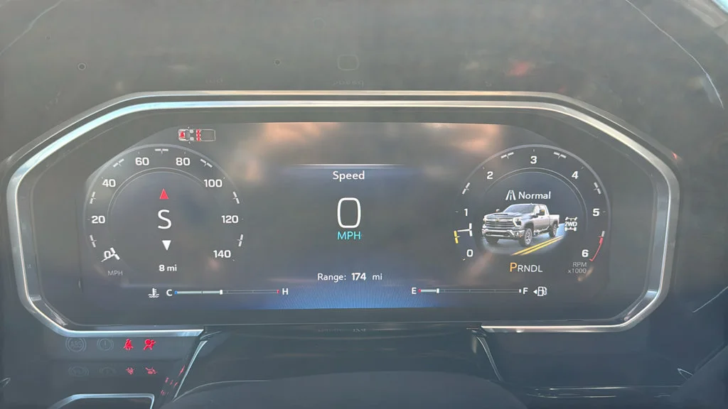 New 2026 Summit White Chevrolet LT image 20