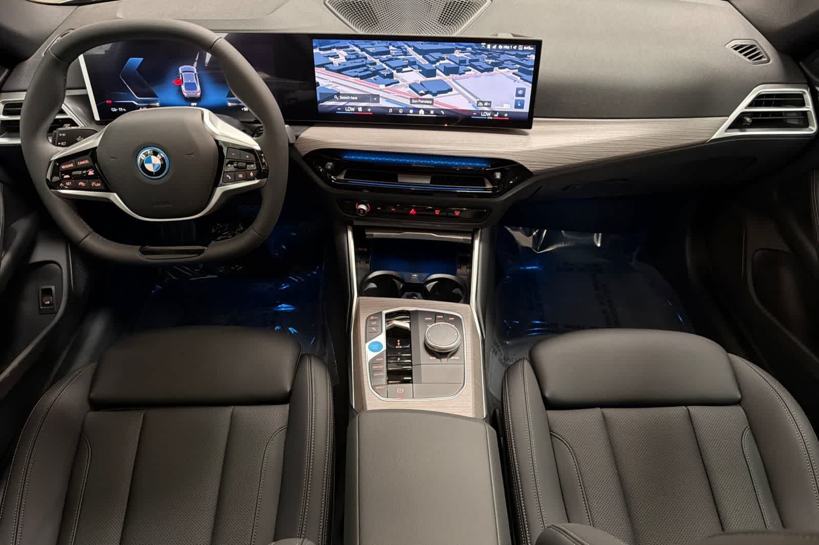 New 2026 Skyscraper Grey Metallic BMW eDrive40 image 3