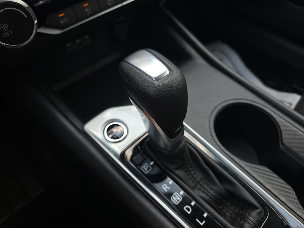 Used 2025  Nissan 2.5 SV image 22