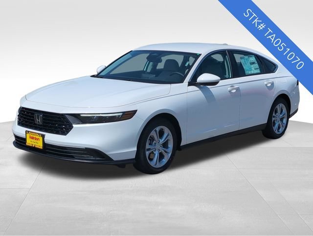 New 2026 Platinum White Pearl Honda LX image 3