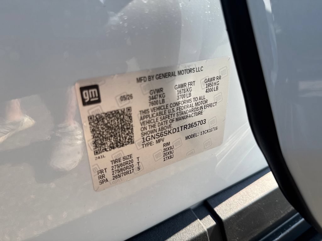 New 2026 Polar White Tricoat Chevrolet Premier image 28