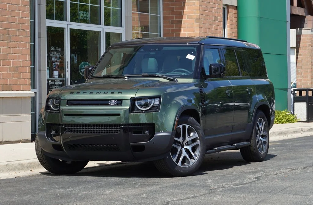 New 2026 Woolstone Green Land Rover S image 1