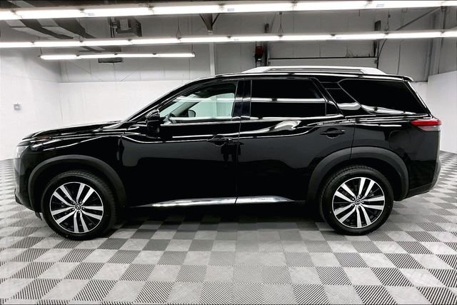 2025 Nissan Pathfinder Platinum - Photo 14