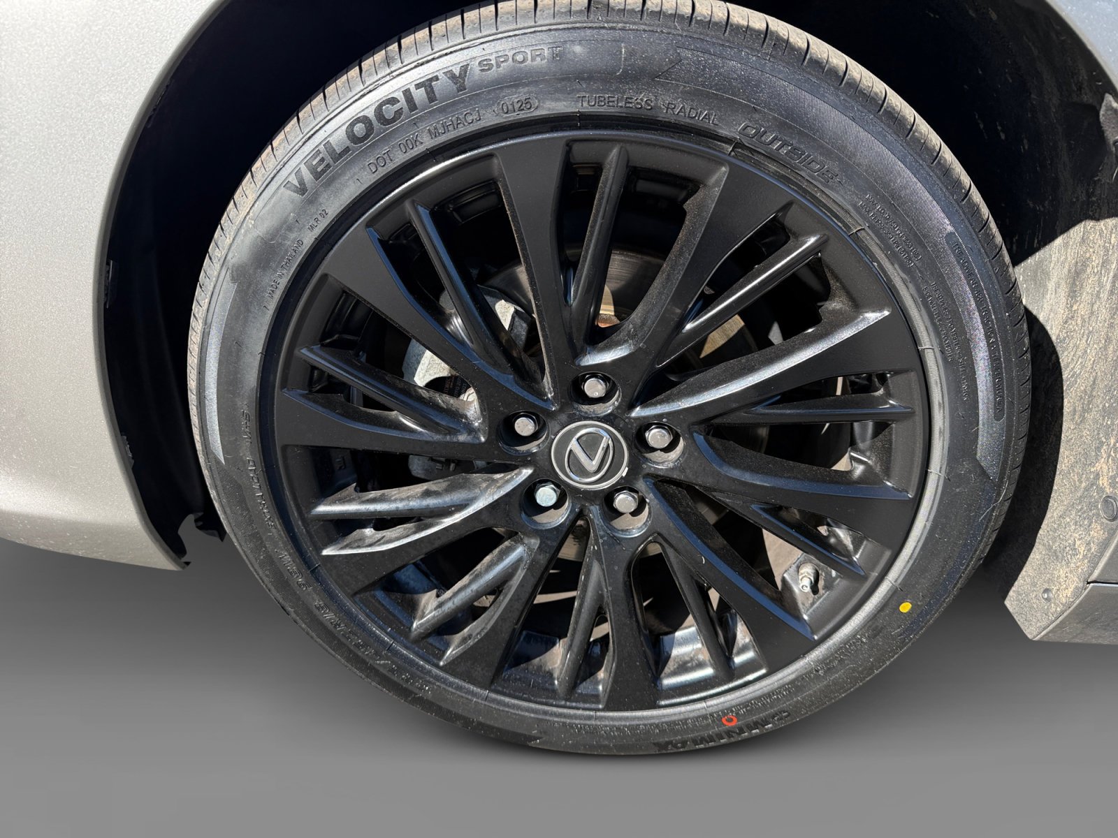 Used 2019 Silver Lexus 350 image 9