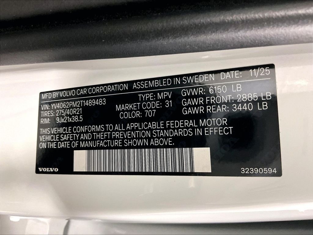 Used 2026 White Volvo B6 Ultra image 37