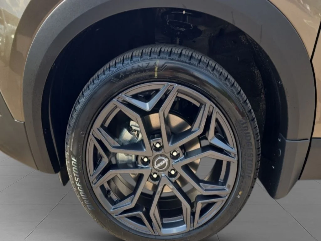 New 2026 Brown Nissan SR image 9