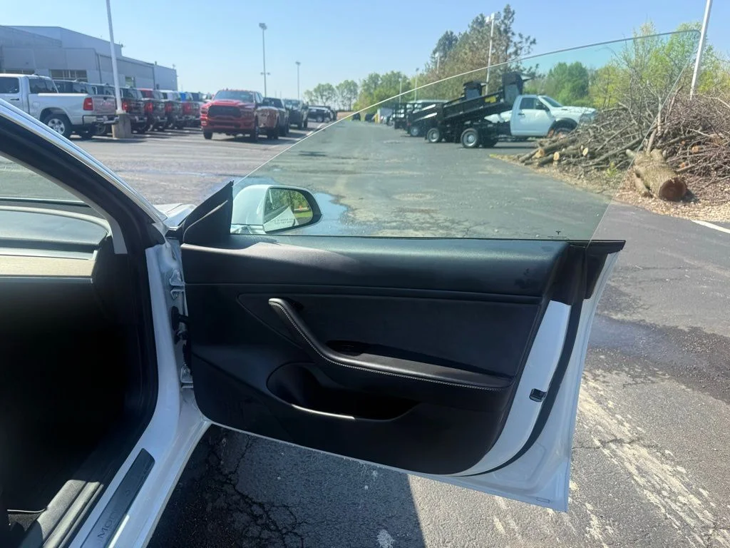Used 2020 White Tesla Long Range image 50