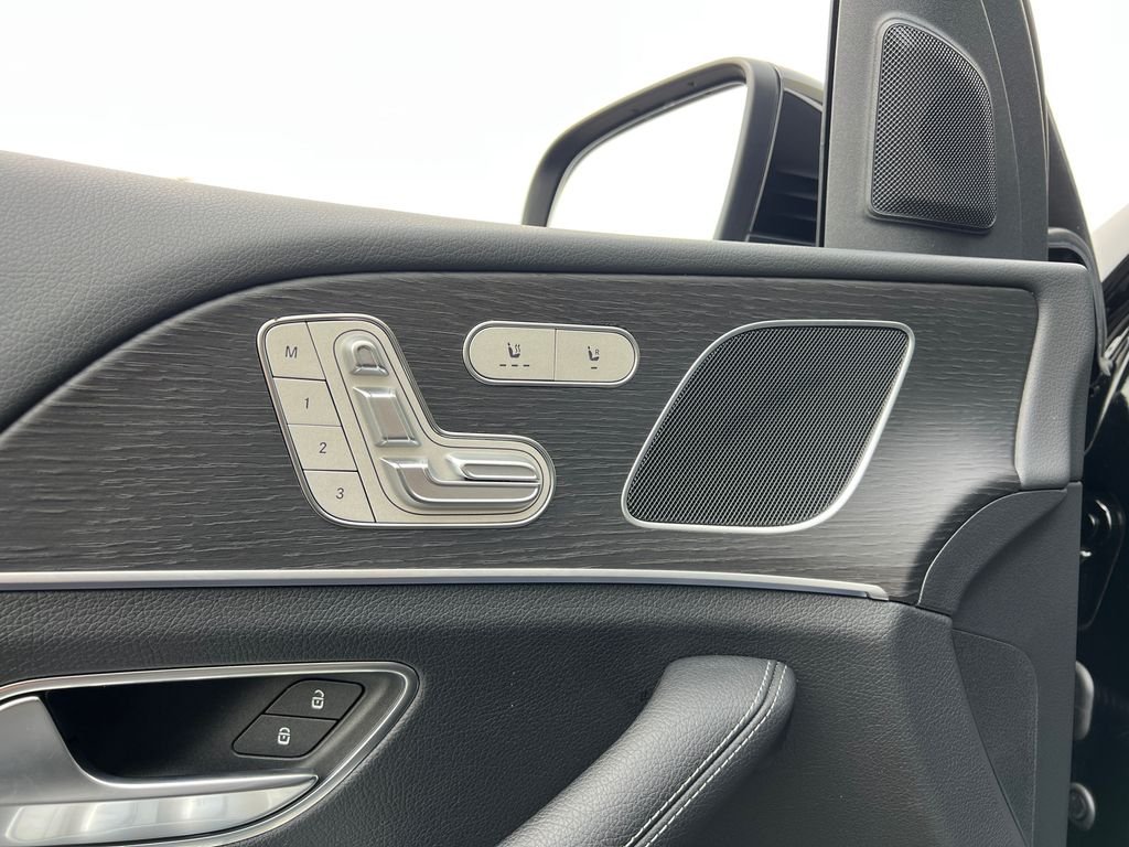 Certified Used 2024  Mercedes-Benz GLE 350 image 12