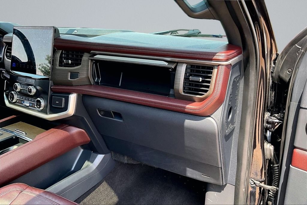 2022 Ford Expedition Limited - Photo 14