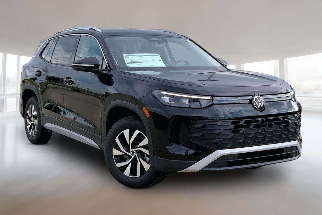 2026 Volkswagen Tiguan S - Photo 2