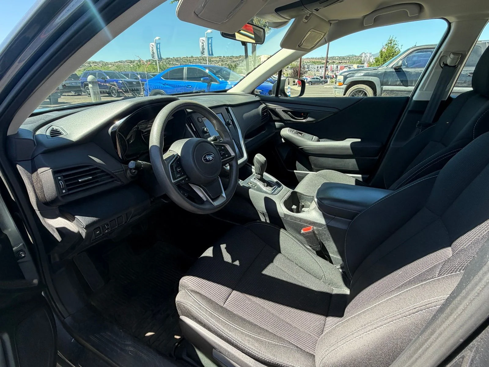Used 2018 Blue Subaru 2.0i Limited image 2