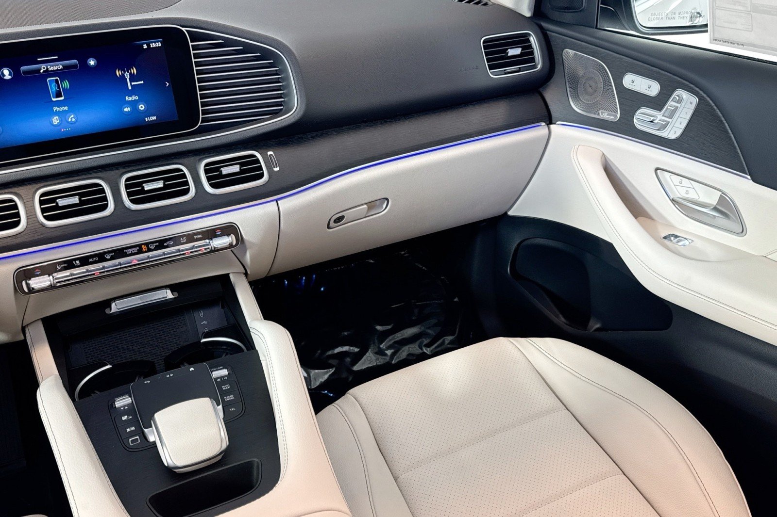 New 2026 Polar White Mercedes-Benz GLE 450 4MATIC® SUV image 21