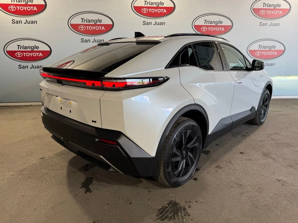 New 2026 Off-white Toyota  image 4