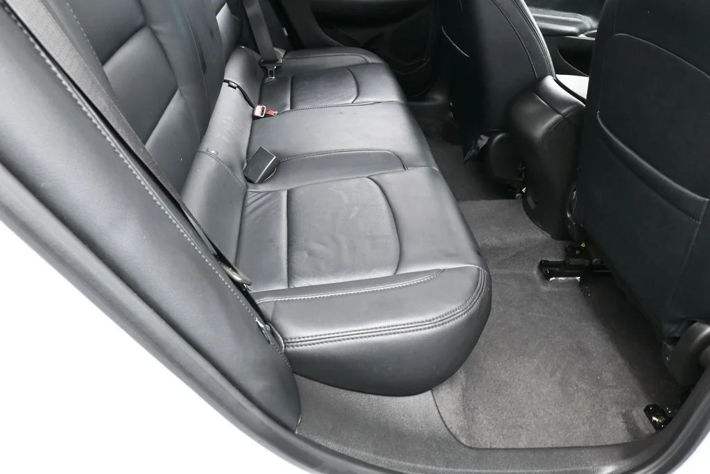 Used 2024 Summit White Chevrolet RS image 32