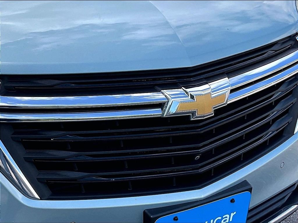 Used 2022 Seaglass Blue Metallic Chevrolet LT image 31