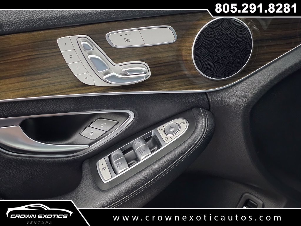 Used 2019 Blue Mercedes-Benz C 300 image 33