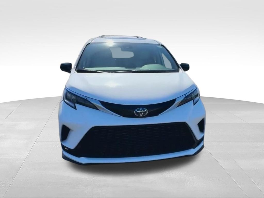 Used 2024 White Toyota XSE image 4