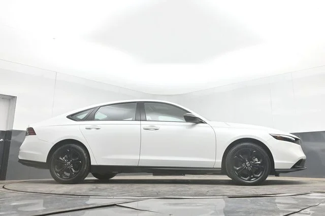 2025 Honda Accord SE - Photo 48