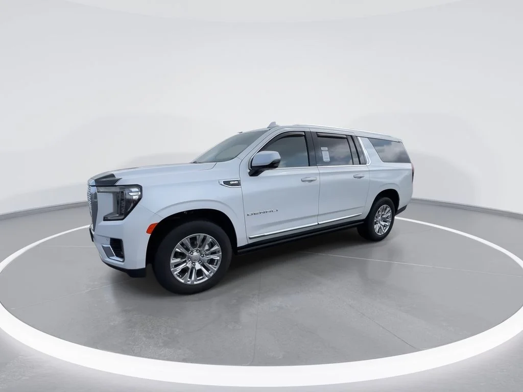 Certified Used 2022 White GMC Denali image 4