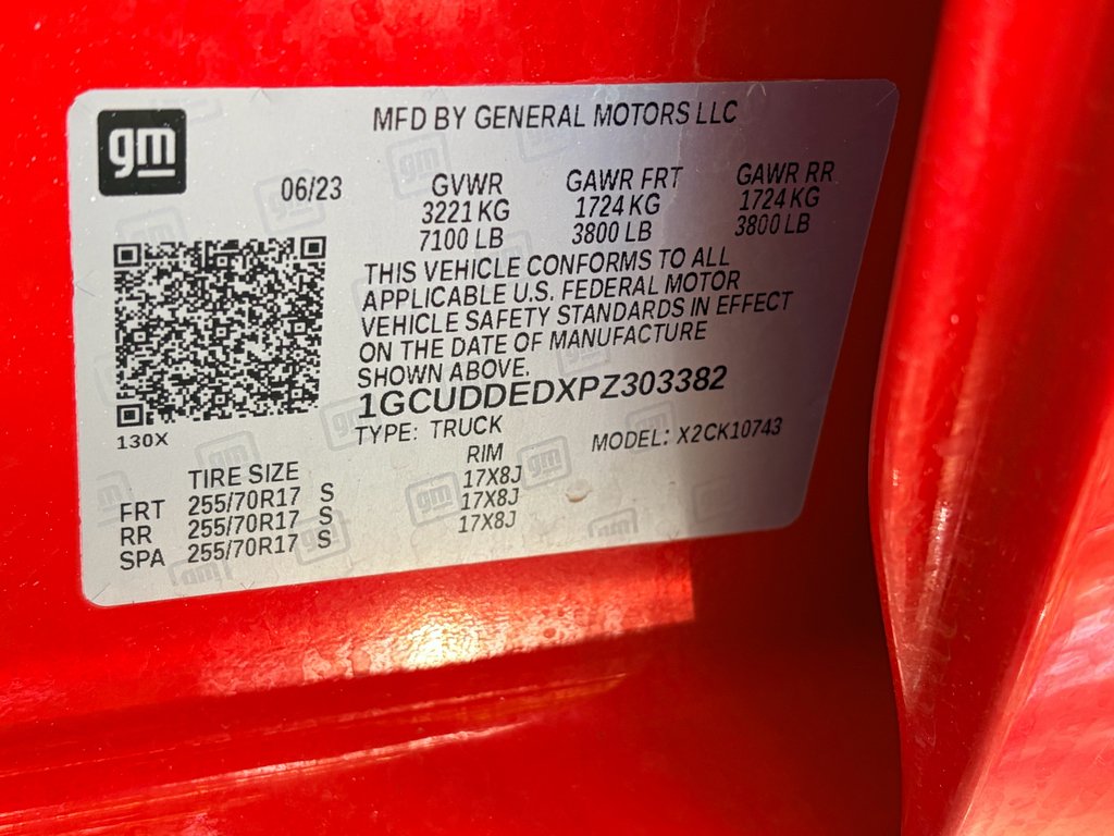 Used 2023 Red Chevrolet LT image 30