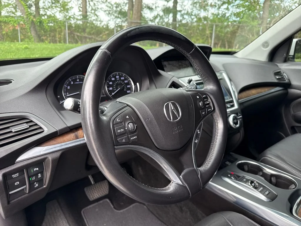 Used 2020  Acura Technology image 14