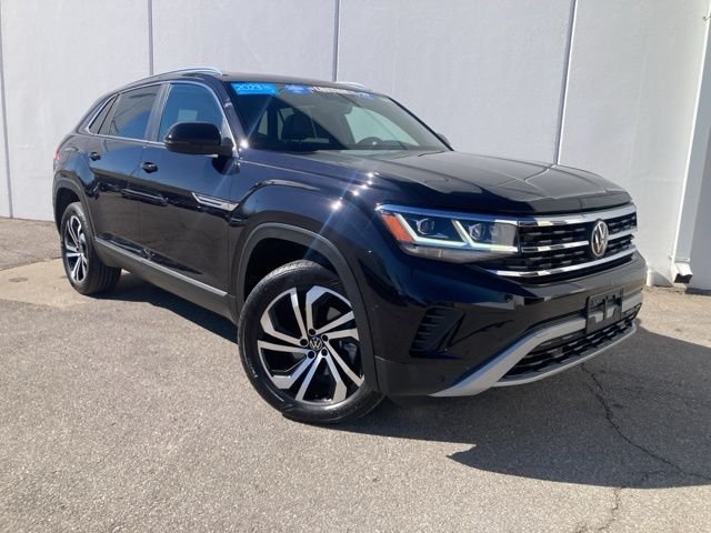 Certified 2023 Volkswagen Atlas Cross Sport SEL with VIN 1V2BC2CA7PC215091 for sale in Kansas City