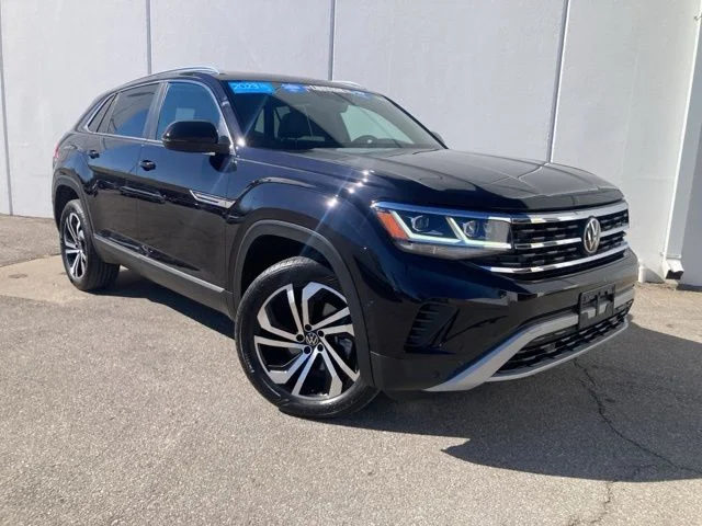 Certified 2023 Volkswagen Atlas Cross Sport SEL with VIN 1V2BC2CA7PC215091 for sale in Kansas City