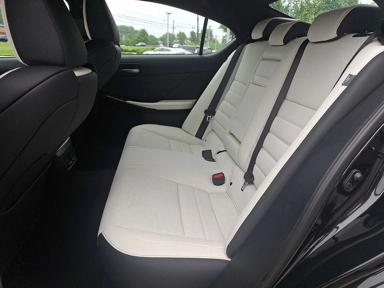 Certified Used 2025 CAVIAR Lexus  image 10