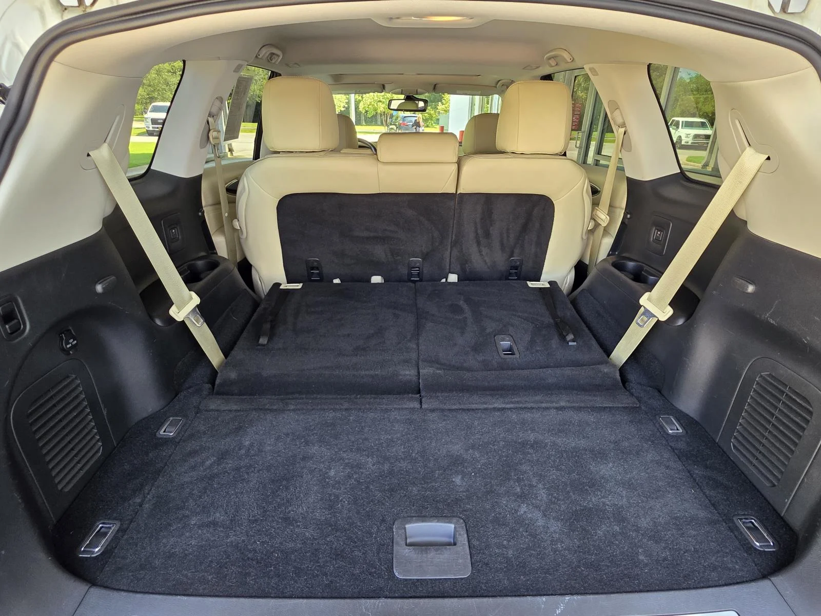 Used 2020 Majestic INFINITI LUXE image 13