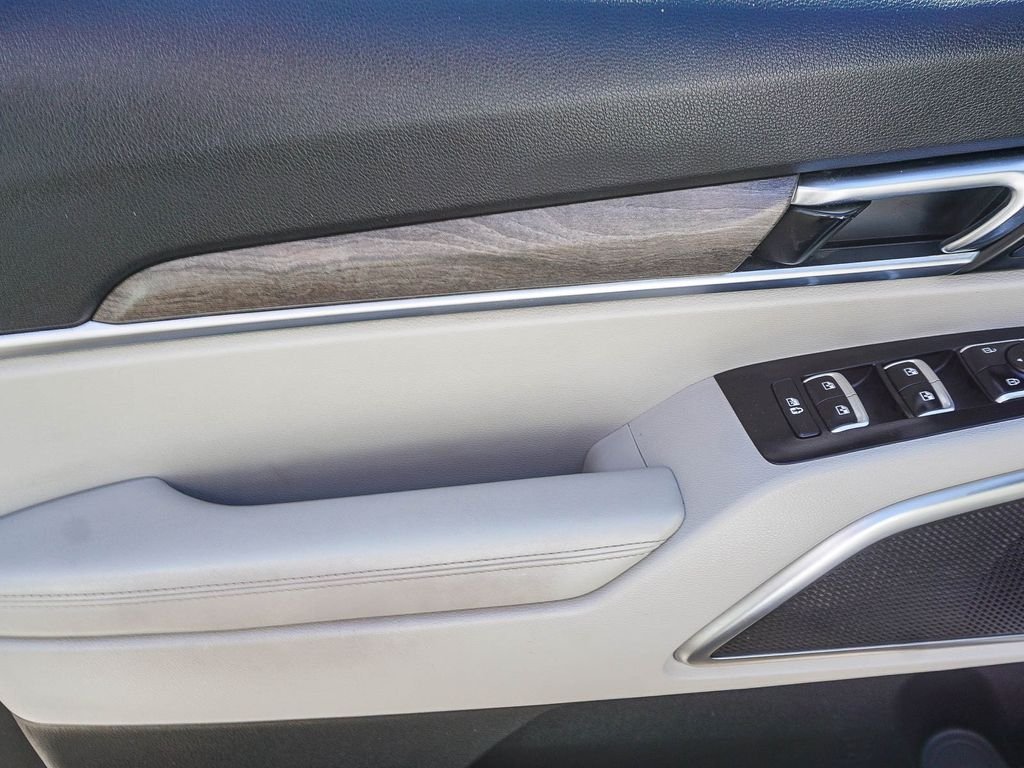 Certified Used 2021 White Kia SX image 19