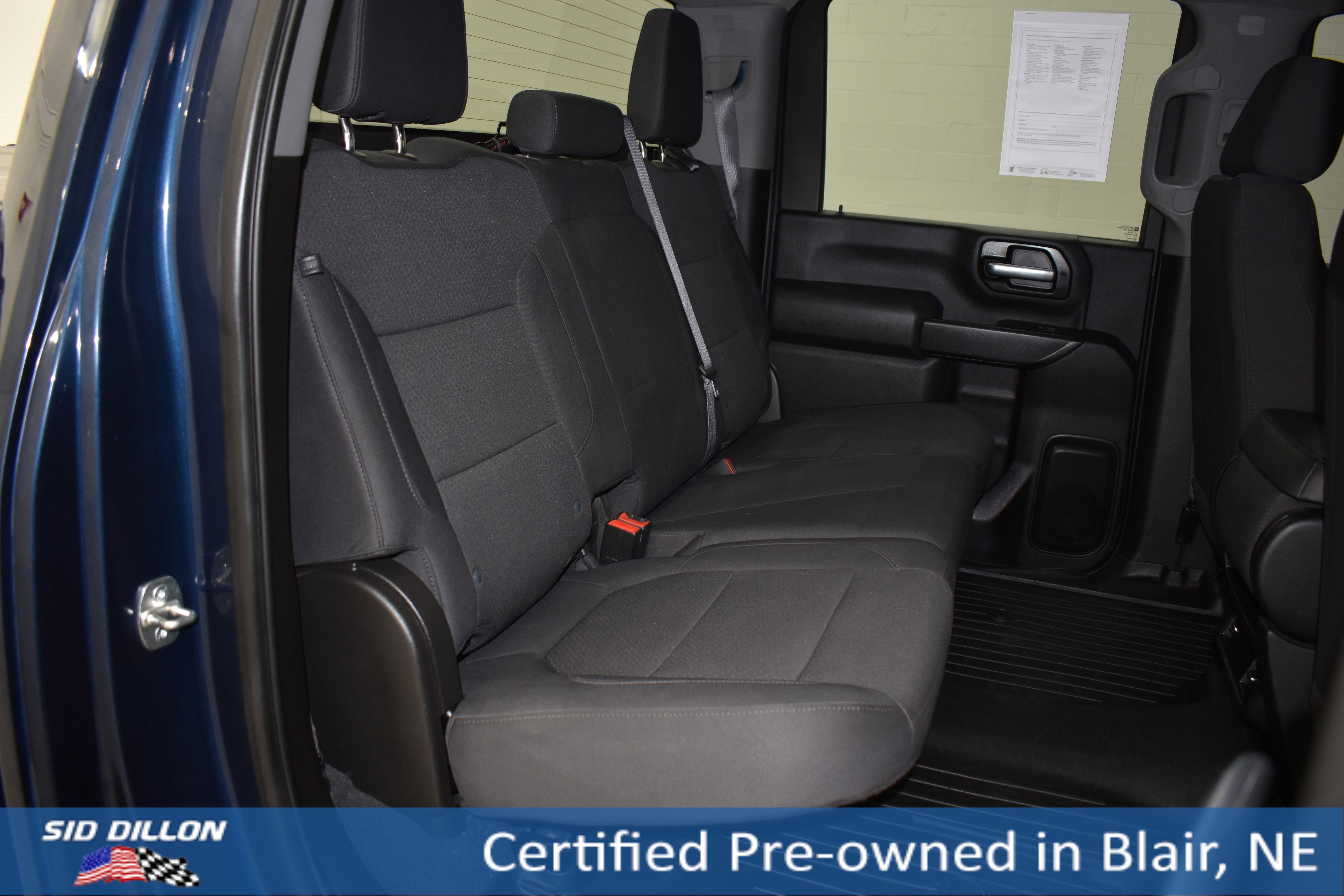 Used 2021 Northsky Blue Metallic Chevrolet Custom image 9