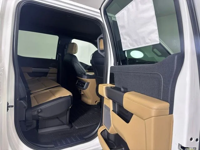 New 2026 Star White Metallic Tri-Coat Ford Lariat image 4