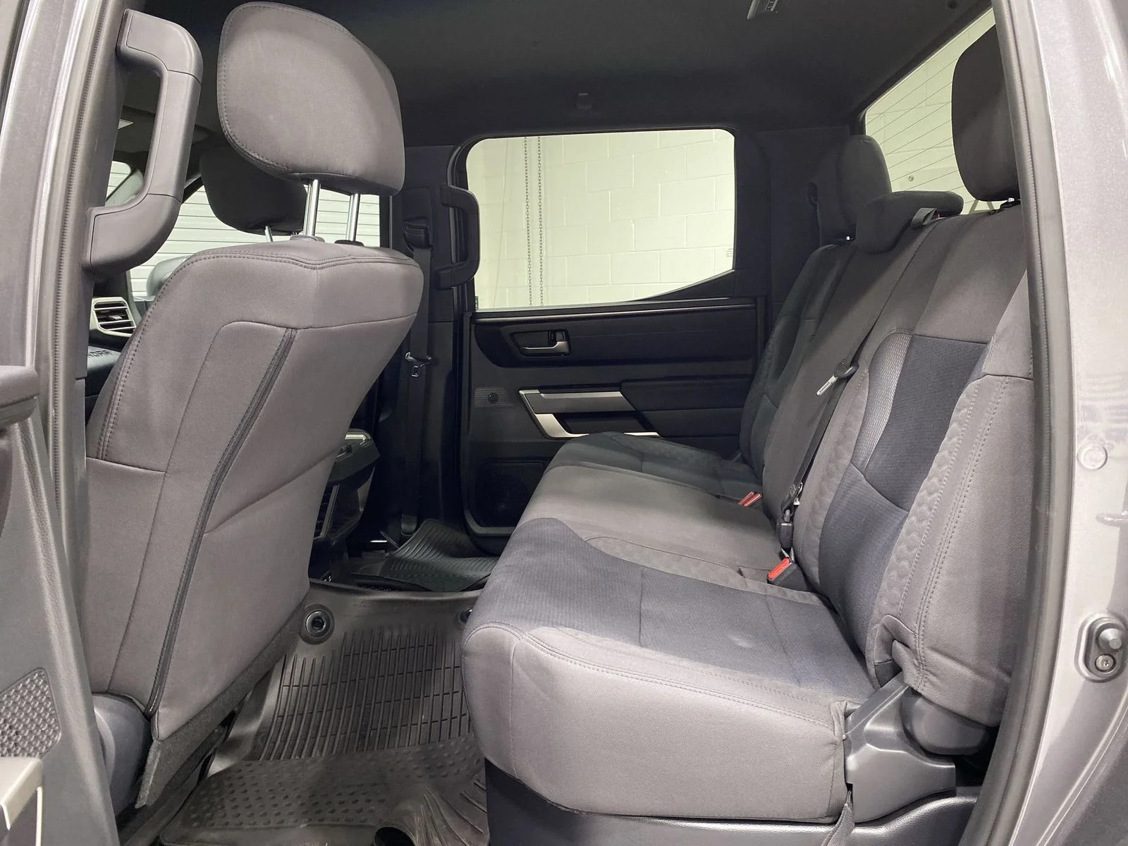 2025 Toyota Tundra SR5 - Photo 21