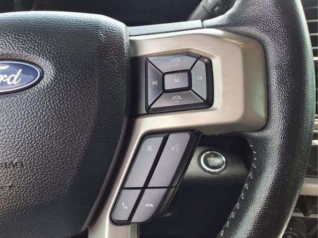 Used 2020 White Ford Lariat image 17