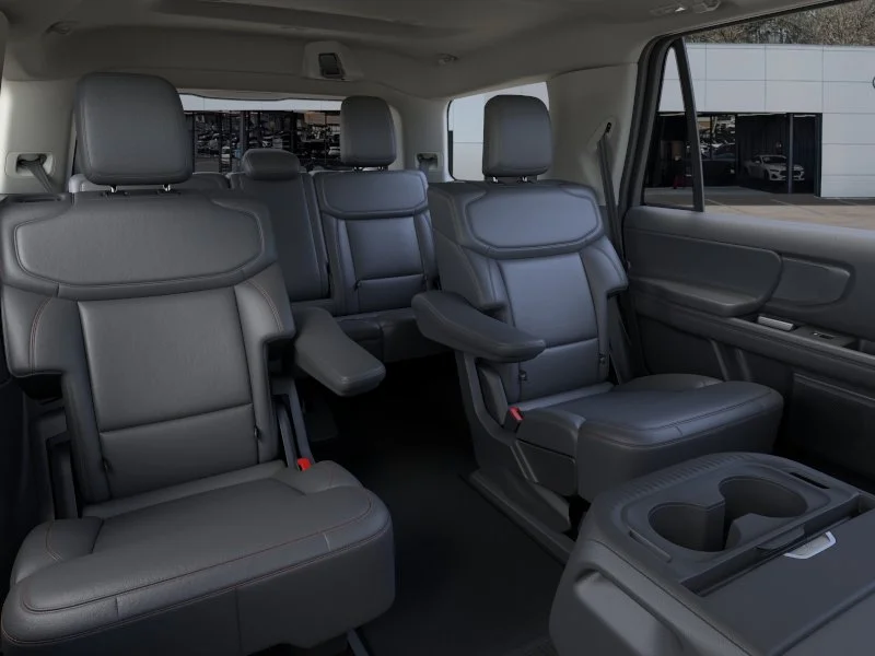 2025 Ford Expedition Active - Photo 11