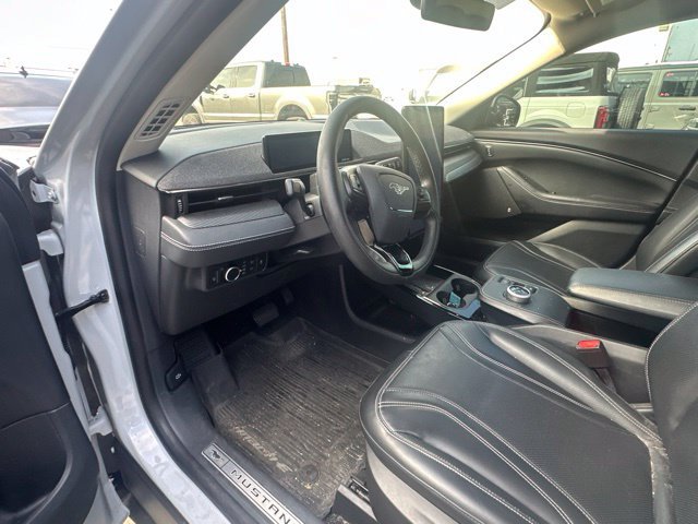 Used 2023 White Ford Premium image 12