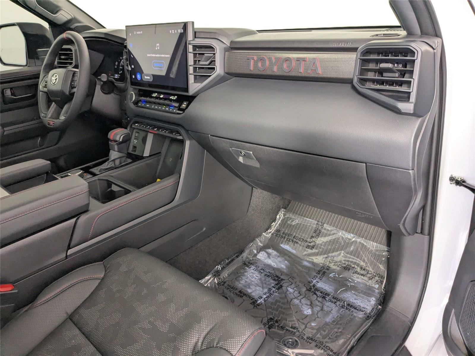 2025 Toyota Tundra TRD Pro - Photo 31